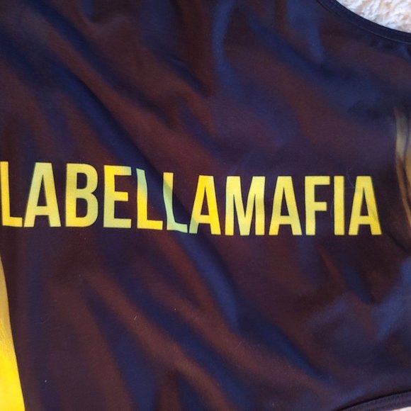 Labella mafia womens black and yellow stripe pattern athletic workout crop top - Picture 3 of 4